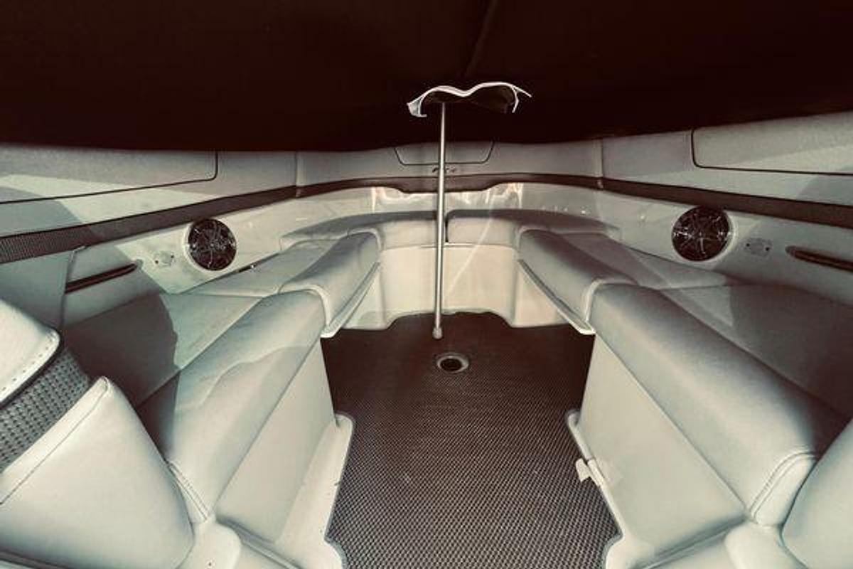 Used 2019 Formula 310 FX Bowrider | 31ft