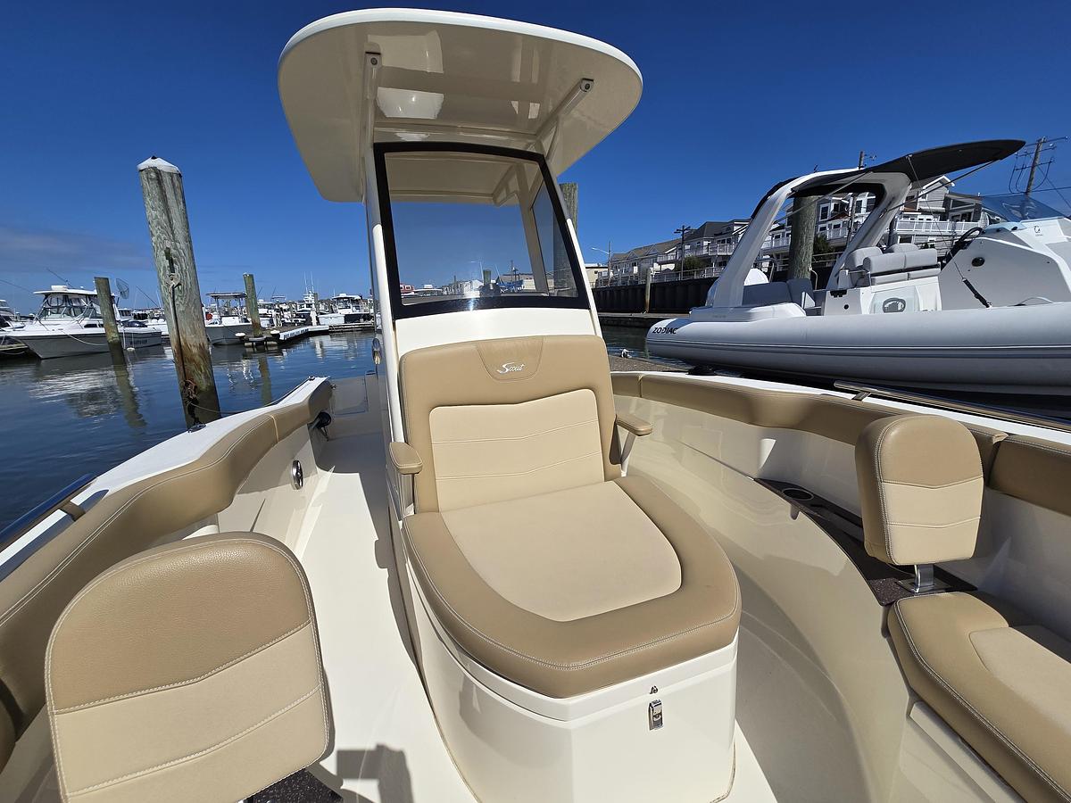 Used 2019 23' Scout 235 XSF | 23ft