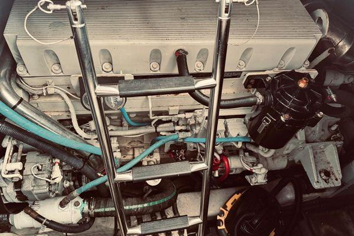 Used 2005 Sea Ray 500 Sundancer | 50ft