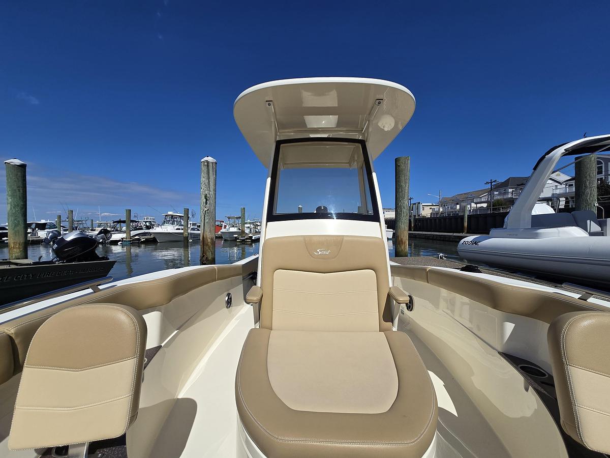 Used 2019 23' Scout 235 XSF | 23ft
