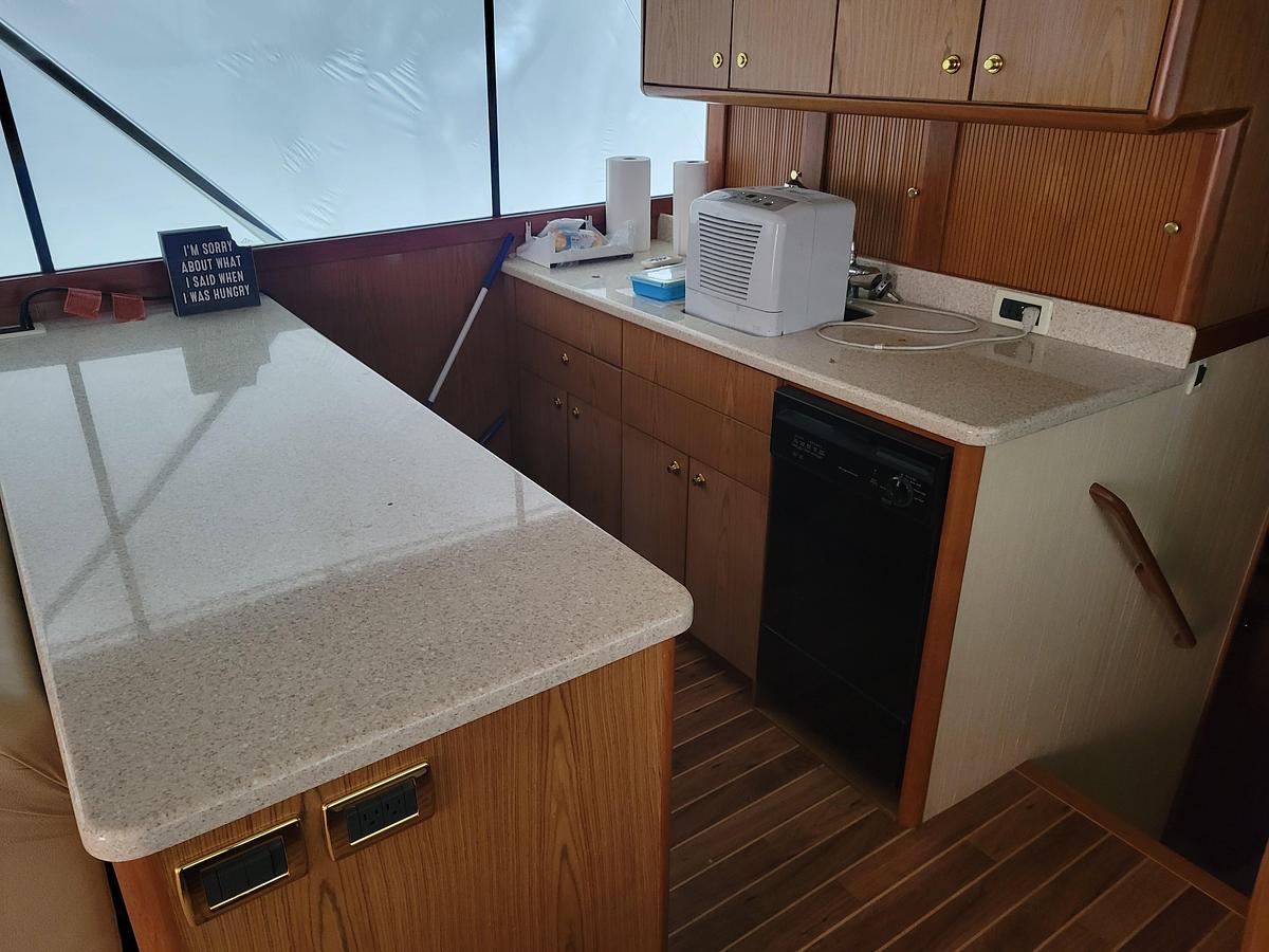 Used 1986 Ocean Yachts 55 Super Sport | 55ft