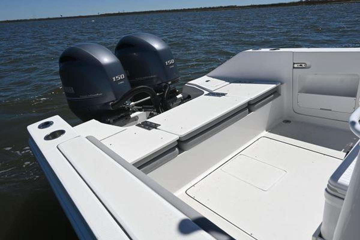 Used 2022 24' Release 240 RX | 24ft