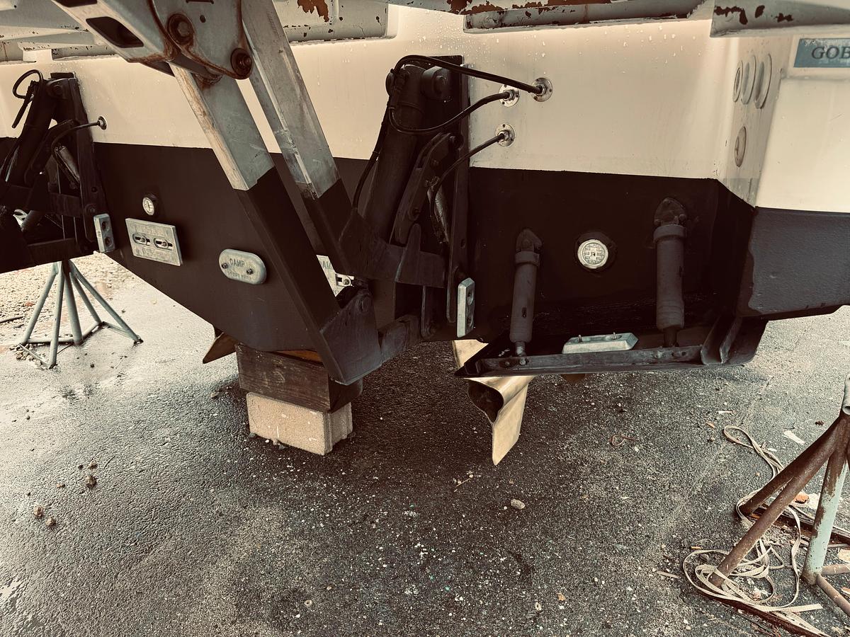 Used 2009 Azimut Atlantis 50 | 50ft