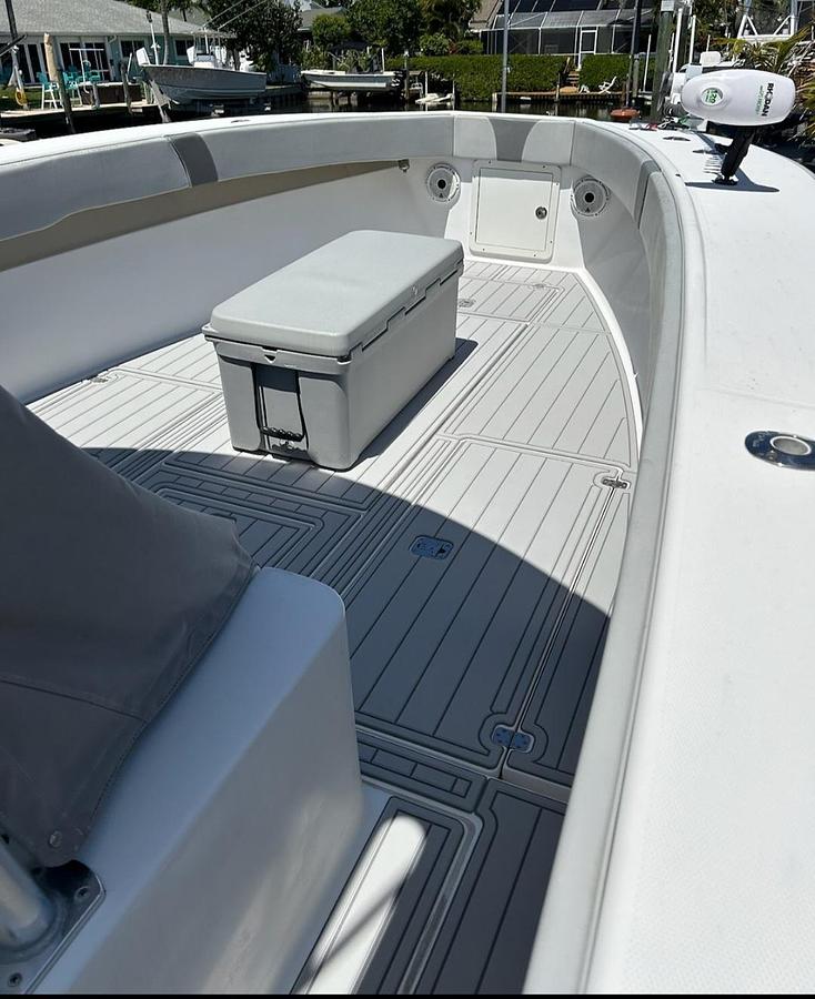 Used 2004 SeaVee 340B | 34ft