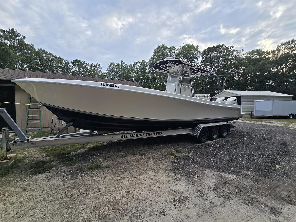 Used 2004 31' Contender Open | 31ft