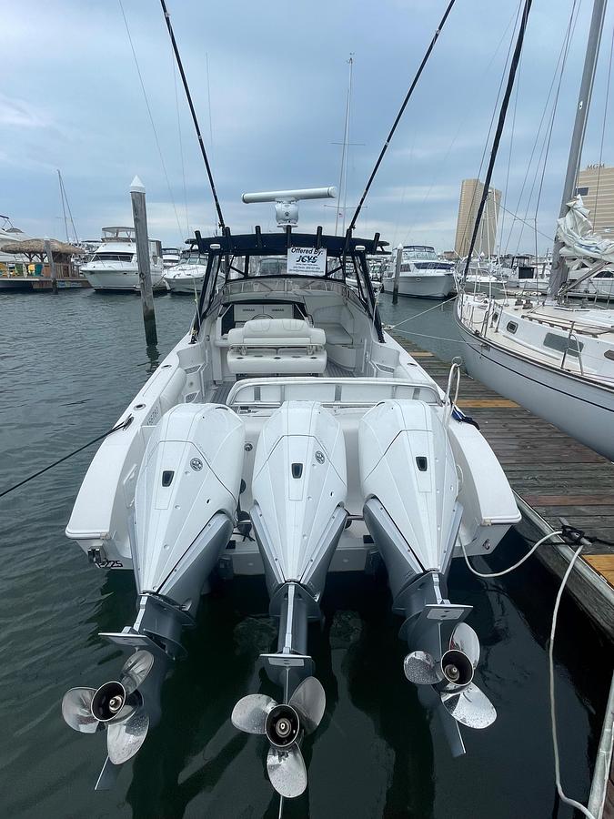 Used 2004 Fountain 38 LX | 38ft