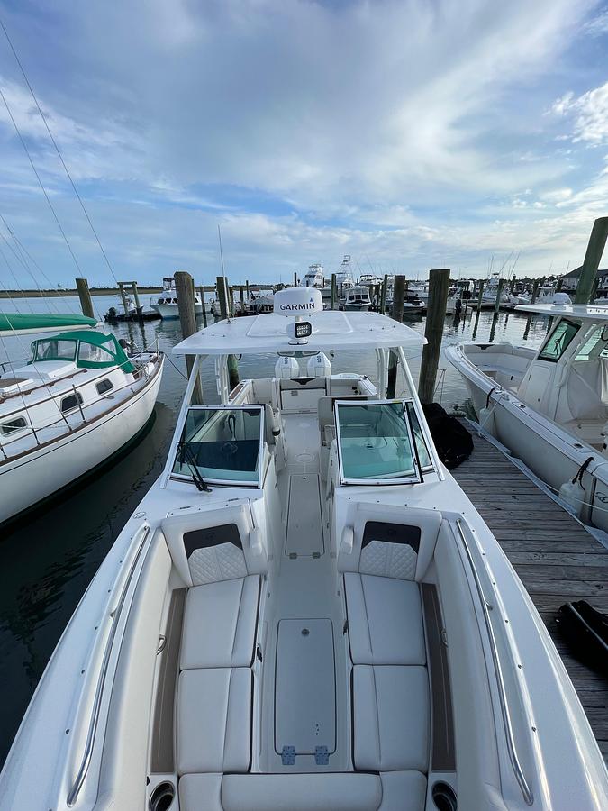 Used 2021 Sailfish 276 DC | 28ft