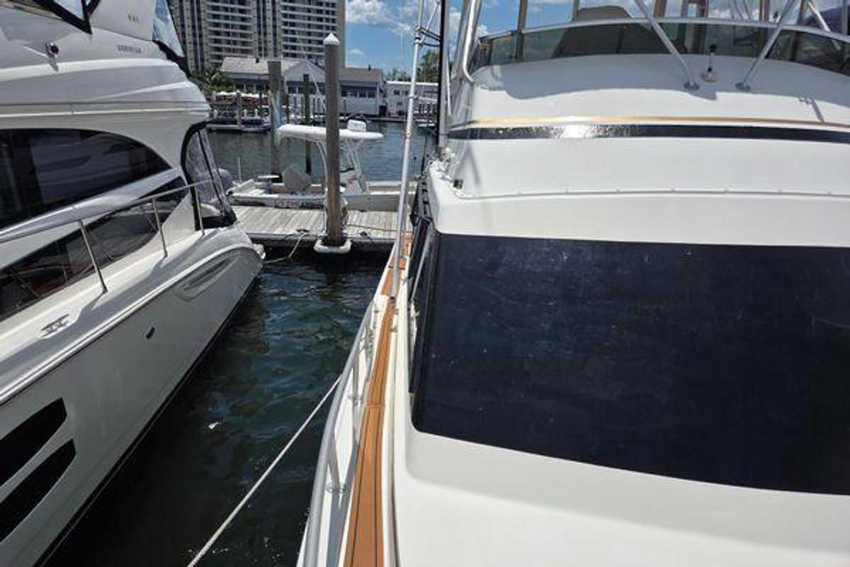 Used 1990 42' Egg Harbor Golden Egg 42 | 42ft