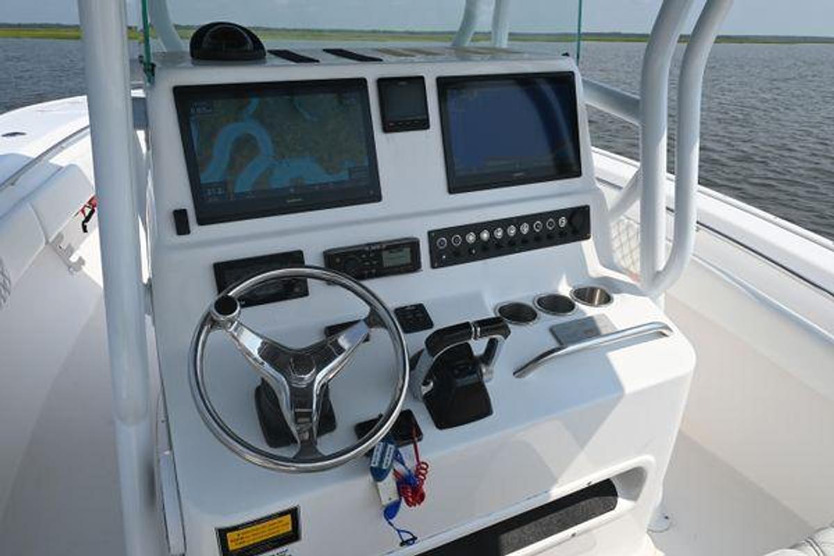 Used 2015 31' Cape Horn 31T | 31ft