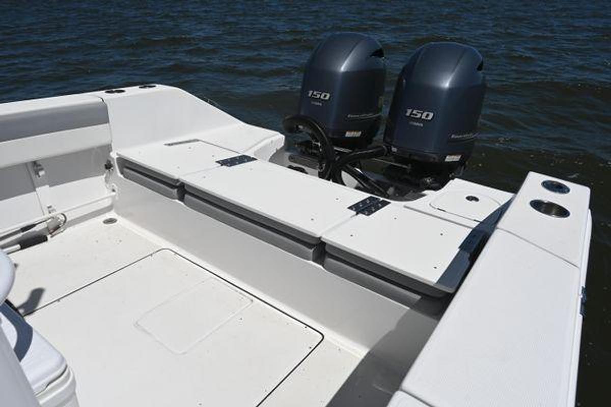 Used 2022 24' Release 240 RX | 24ft