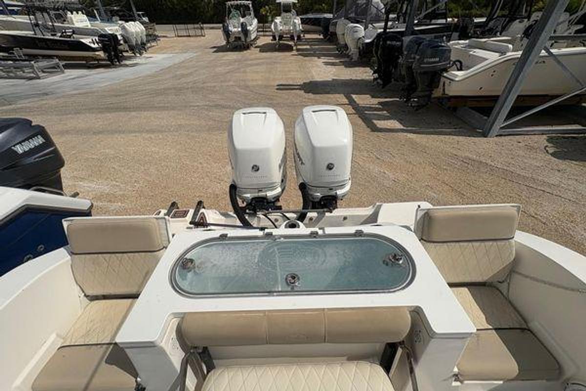 Used 2017 Sea Fox 288 Commander | 28ft
