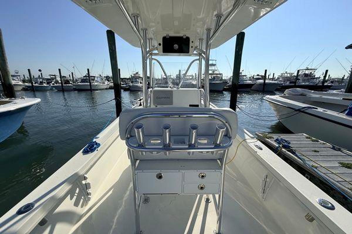 Used 2023 24' Pair Customs 24 Center Console | 24ft
