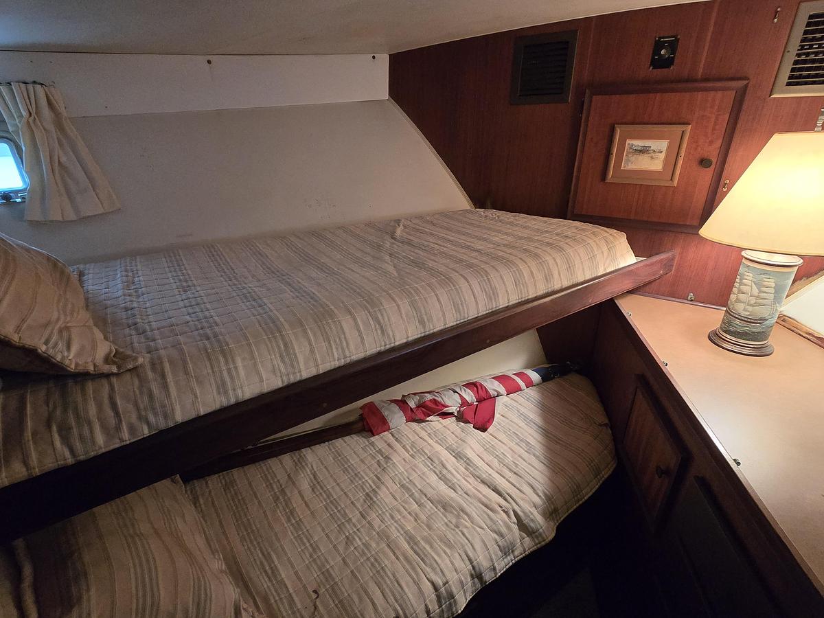 Used 1975 Hatteras 46 Convertible | 46ft