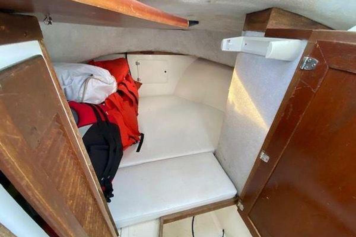 Used 1995 Shamrock 260 Mackinaw | 26ft