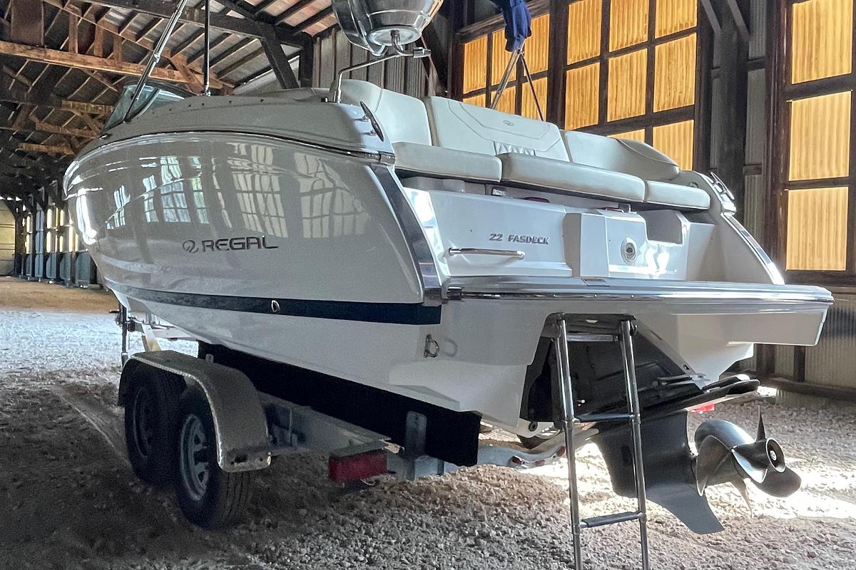 Used 2019 Regal 22 FasDeck | 22ft