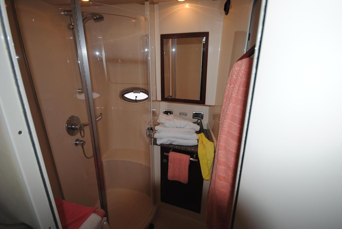 Used 2005 Sea Ray 390 Motor Yacht | 39ft