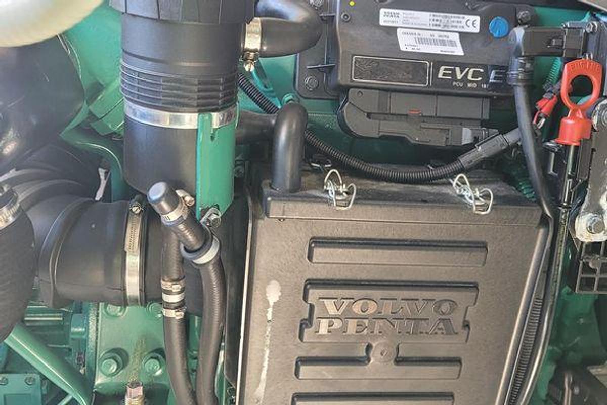 Used 2015 Fortier 30 | 30ft