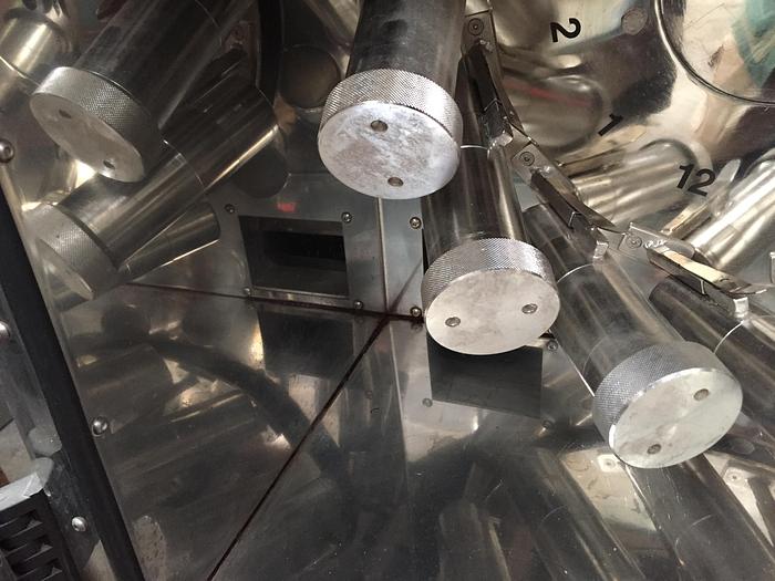 Used LABORATORY EQUIPMENT : SAMPLE DYEING UGOLINI REDKROME