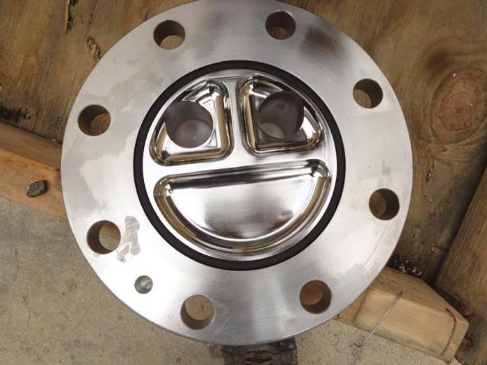 Used Heat Exchanger, Shell & Tube, 25 SF, 316 S/St, 150 PSI, FV #S742989