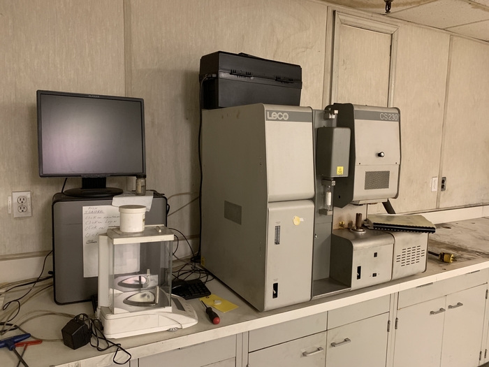 LECO CS-230 CARBON AND SULFUR DETERMINATOR