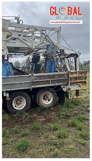 Used Item 10002 - 2011 LOADCRAFT HRI 1000-E DRILL RIG