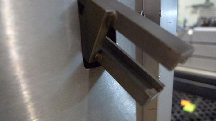 Used 1998 Comas FC7-C capper / sealing machine