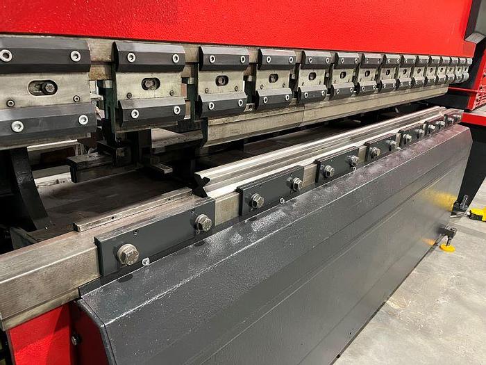 Usato PIEGATRICE SCHIAVI RG - 103