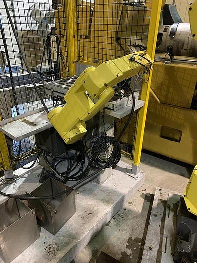 Used FANUC LR MATE 200iC/5L 6 AXIS CNC ROBOT WITH R30iA CONTROLLER