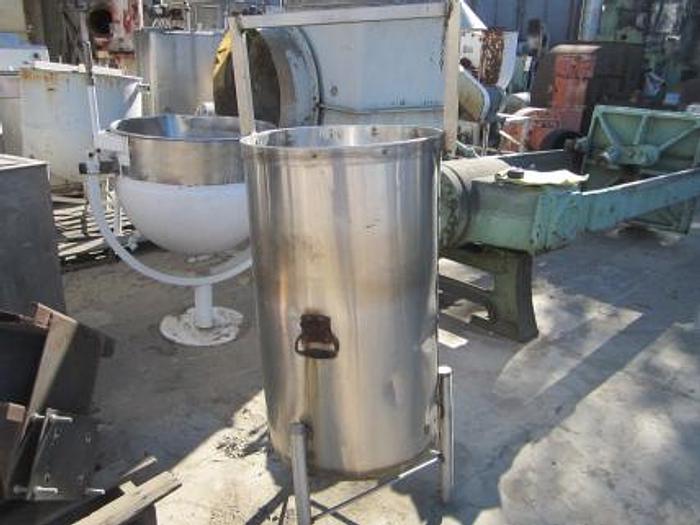 Used Tank, 50 Gallon, S/st, 20" Dia x 35", OT/FB #S737505
