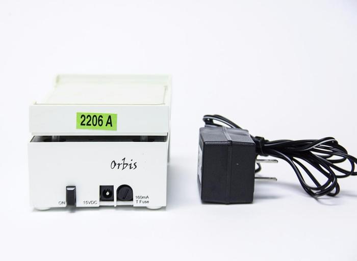 Used Orbis 1.075 Plate Shaker 96 Well, 10 to 40º C, 950-1300 RPM (2206A)