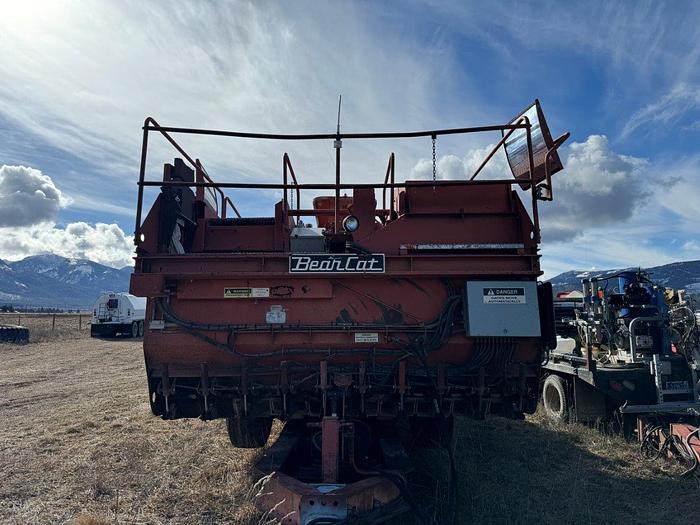Used Bearcat Paving Unit