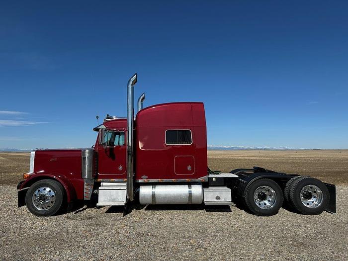 Used 2002 Peterbilt  379