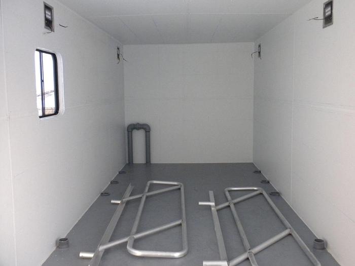 Used Flattank/VanBody Support Trucks