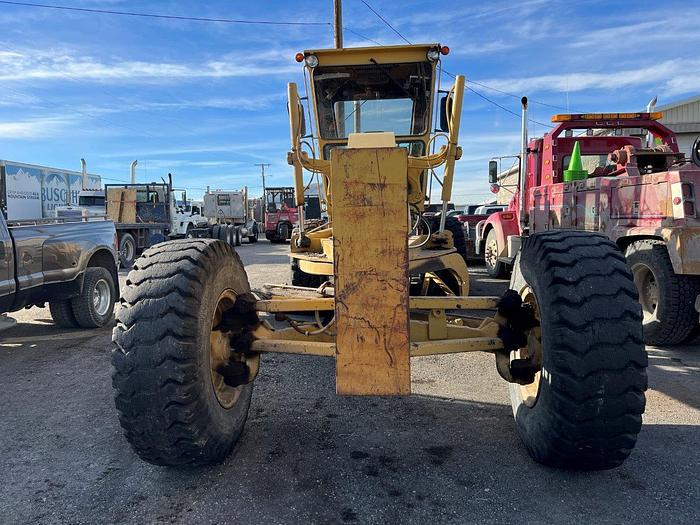 Used 1989 Caterpillar 140G Motor Grader