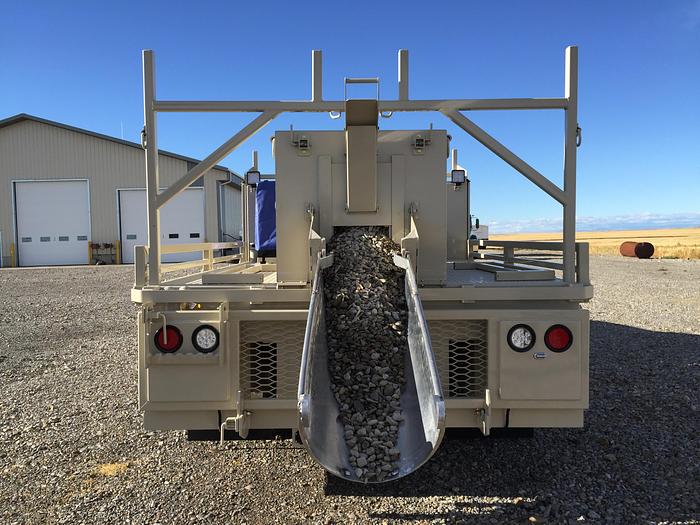 Used Flattank/Pickup Support Truck