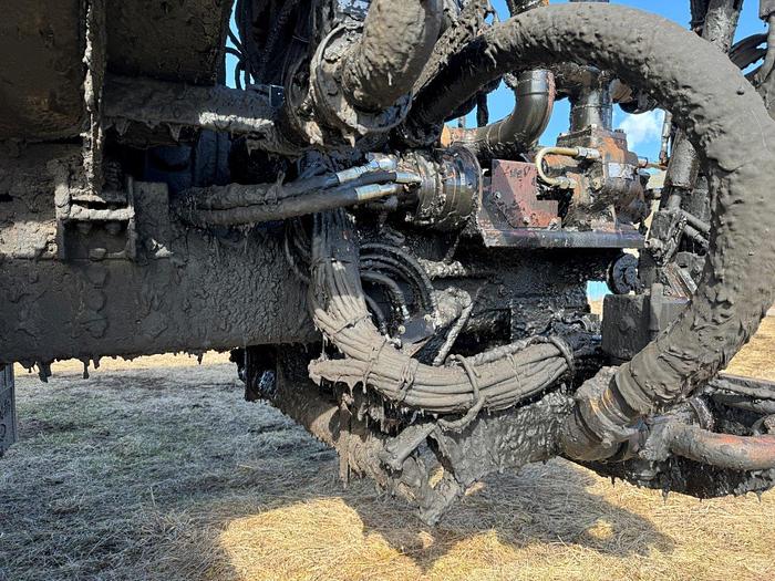 Used 2005 Mack CL 733