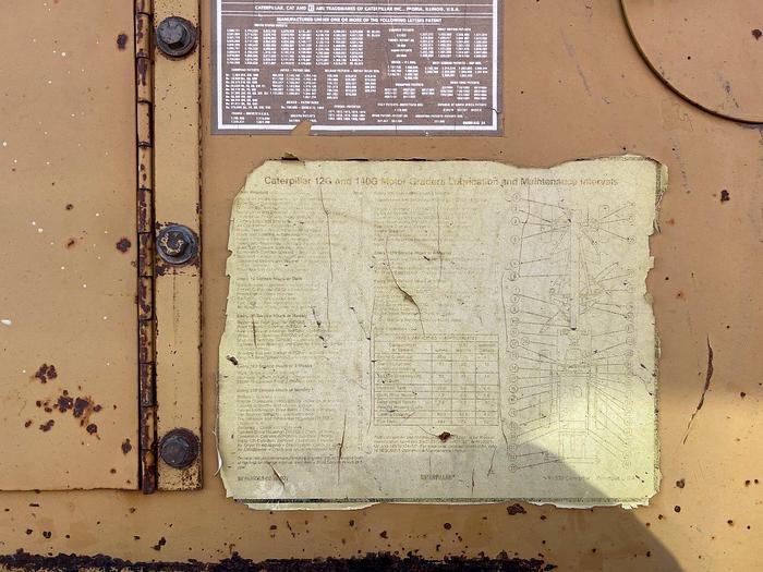 Used 1989 Caterpillar 140G Motor Grader