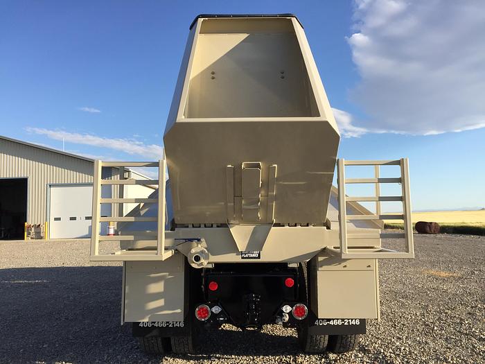Used Flattanks/Gravel Support Truck