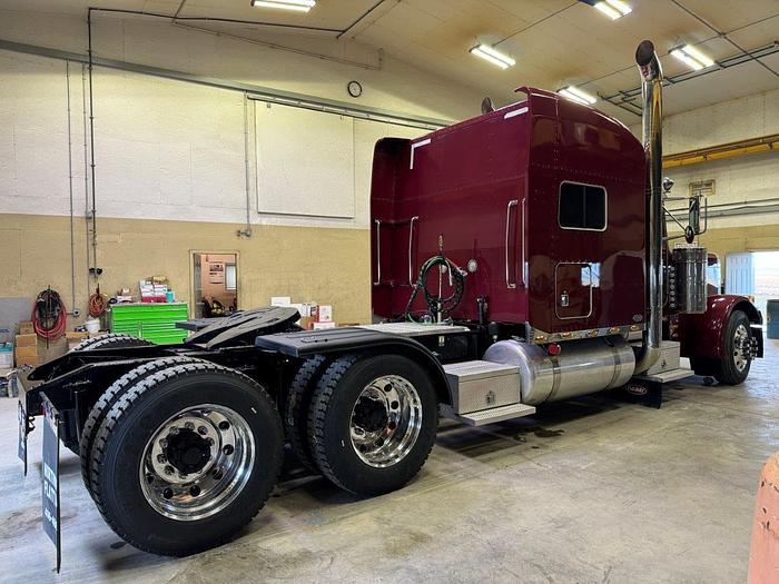 Used 2002 Peterbilt  379
