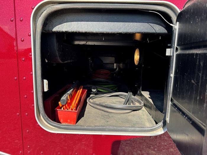 Used 2002 Peterbilt  379