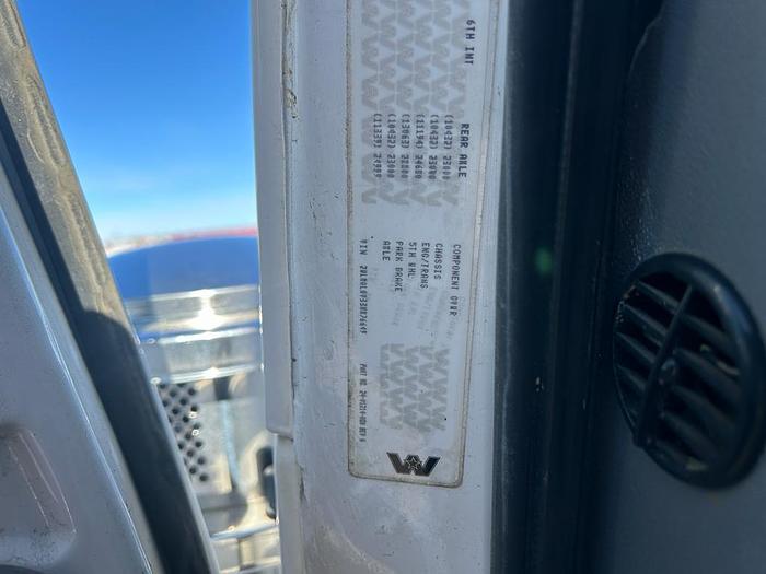 Used 2004 TH60 Range I Water Well Drilling Rig