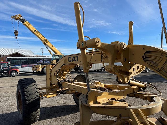 Used 1989 Caterpillar 140G Motor Grader