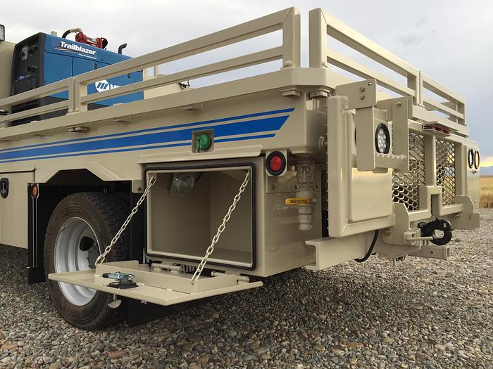 Used Flattank/Pickup Support Truck