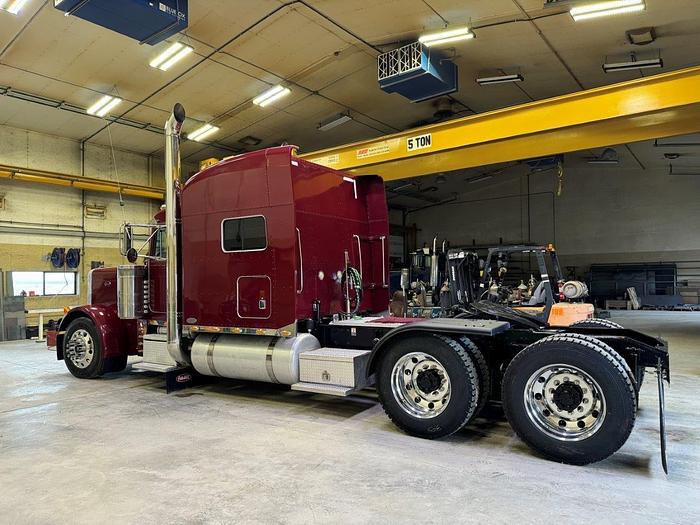 Used 2002 Peterbilt  379