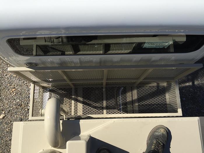 Used Flattanks/Gravel Support Truck