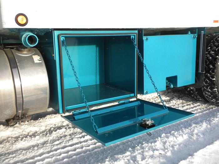 Used Flattank/VanBody Support Trucks