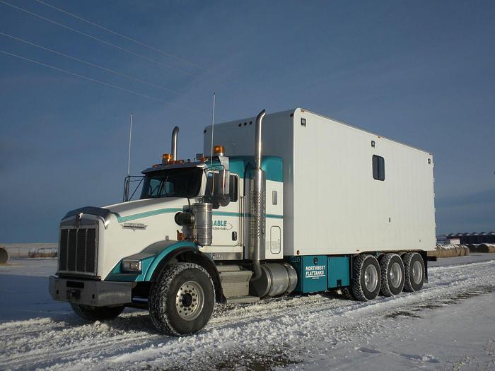 Used Flattank/VanBody Support Trucks
