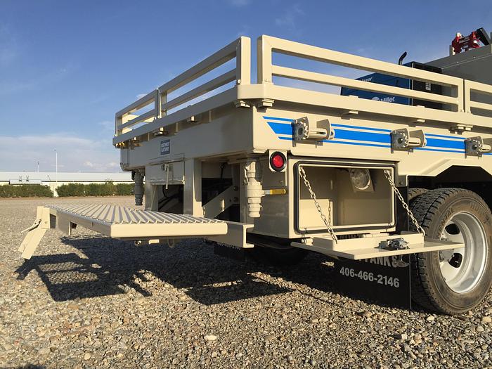 Used Flattank/Pickup Support Truck