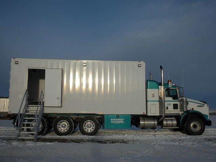 Used Flattank/VanBody Support Trucks