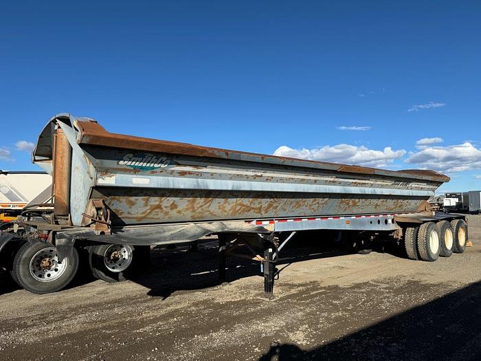 Used 2000 Smithco Side Dump Trailer